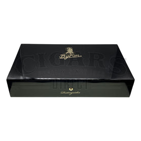 Byron 21st Century Distinguidos Toro Maduro Closed Box