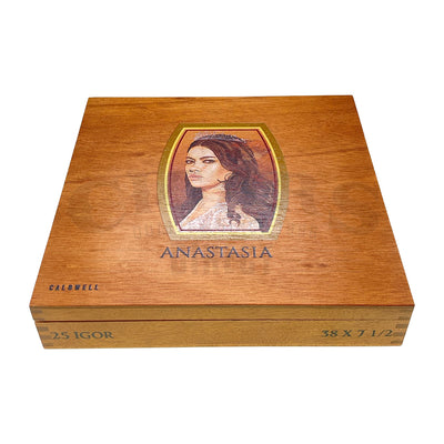 Caldwell Anastasia Igor Super Lancero Closed Box