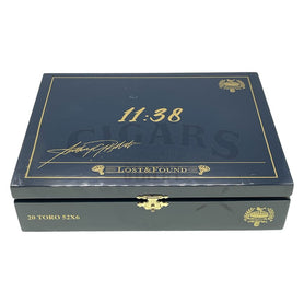 Lost and Found 22 Minutes to Midnight Criollo Classico Toro Closed Box