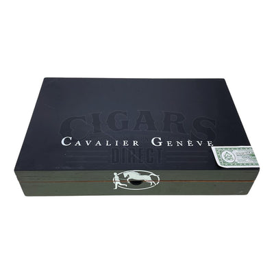 Cavalier Black II Robusto Gordo Closed Box