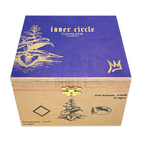 Cavalier Inner Circle Petit Robusto Closed Box