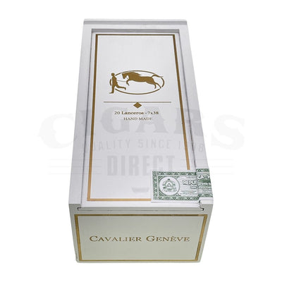Cavalier Small Batch White Series Lancero Closed Box