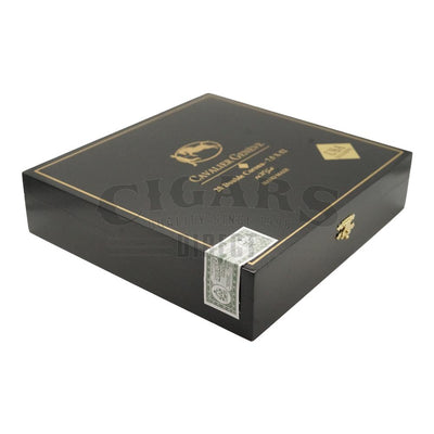 Cavalier Black Series USA Exclusive Double Corona Closed Box Angled
