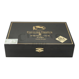 Cavalier Black Series USA Exclusive Robusto Closed Box Front View
