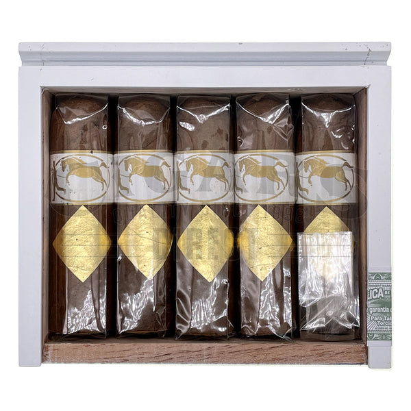 Cavalier White Series Elegantes Short Robusto Open Box