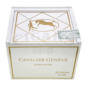 Cavalier White Series Medio Gordito Closed Box