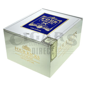 Crowned Heads Four Kicks Capa Especial Sublime Closed Box