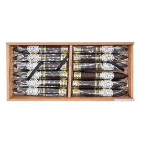 Crowned Heads Le Careme Limited Edition Belicosos Finos 2022 Open Box