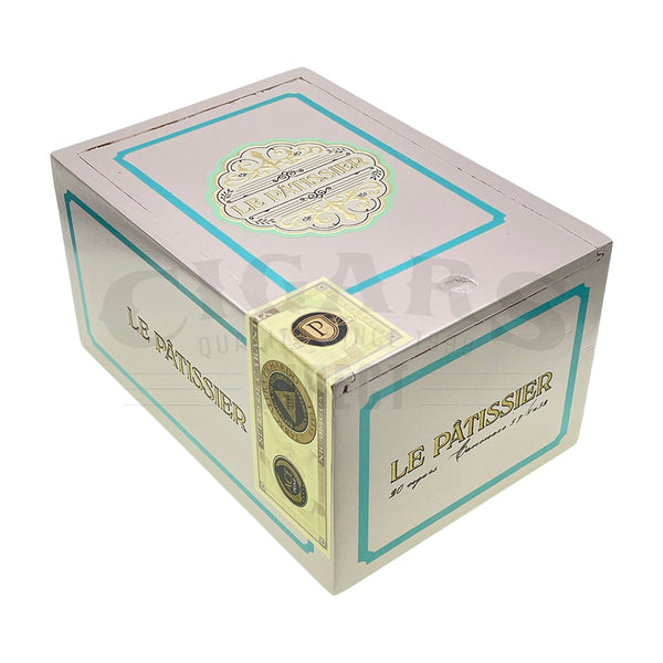Crowned Heads Le Patissier Canonazo Double Robusto Closed Box