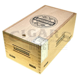 Crowned Heads Luminosa Churchill Closed Box