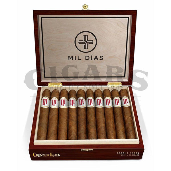 Crowned Heads Mil Dias Corona Gorda Box Open