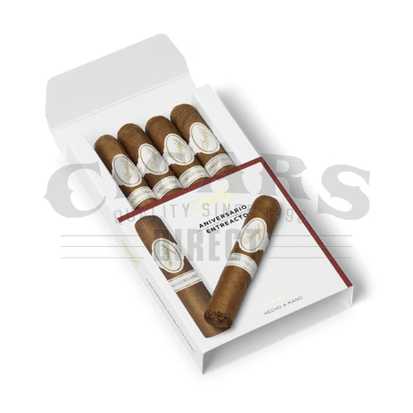 Davidoff Aniversario Series Entreacto 4Pack Open Box