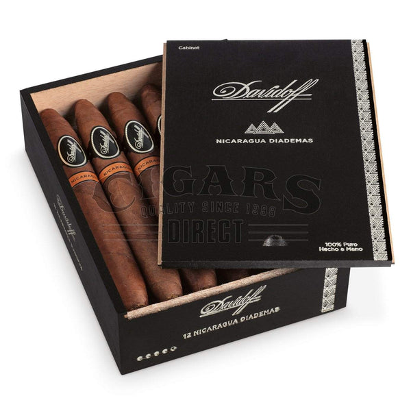 Davidoff Nicaragua Diadema Open Box