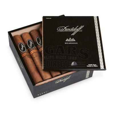 Davidoff Nicaragua Robusto Open Box