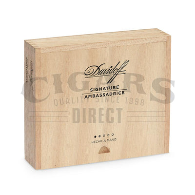 Davidoff Signature Series Ambassadrice Closed Box