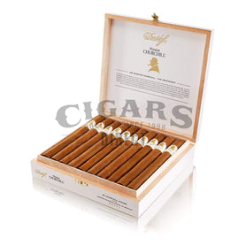 Davidoff Winston Churchill Aristocrat Open Box