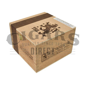 Drew Estate Liga Privada T52 Robusto Box Closed