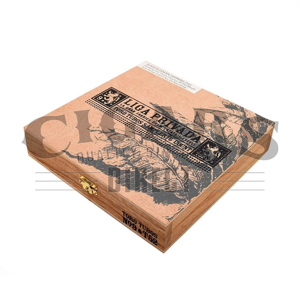 Drew Estate Liga Privada 6 Tubo Sampler Box Closed