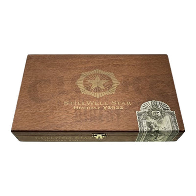 Dunbarton StillWell Star Holiday Y2022 Toro Closed Box