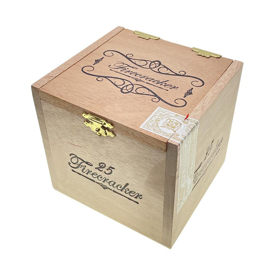 Firecracker by United Cigar 2020 Short Robusto