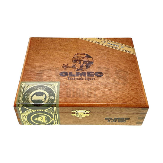 Foundation Olmec Claro Toro