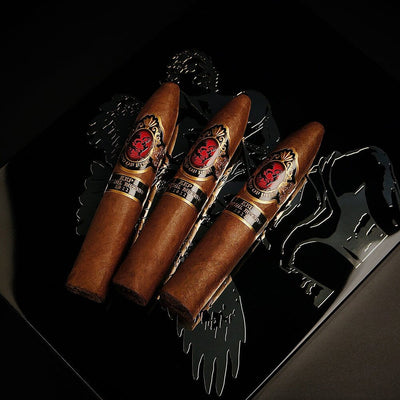 God of Fire KKP Special Reserve Piramide 58 3 Cigars on Top