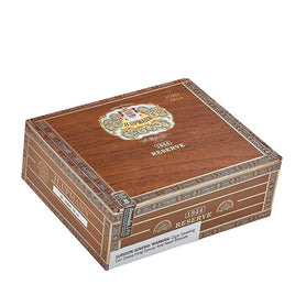 H Upmann 1844 Reserve Toro Closed Box