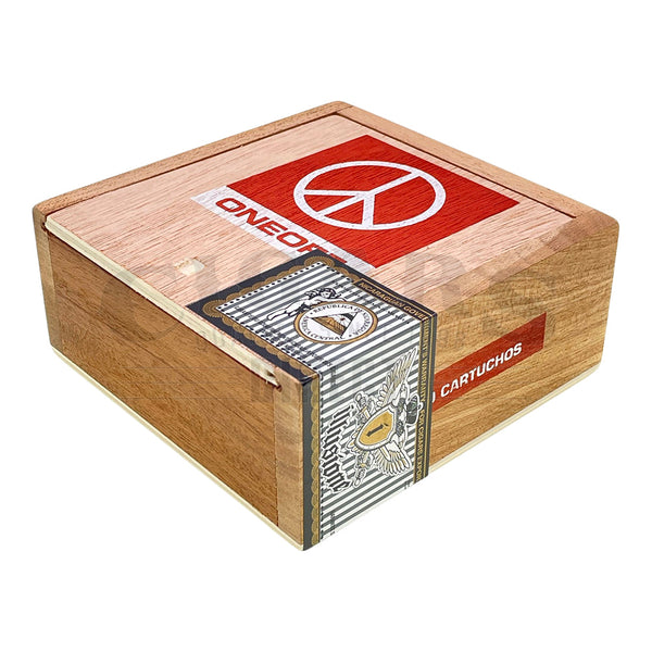Illusione Oneoff Cartuchos Petit Robusto Closed Box
