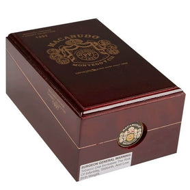 Macanudo Maduro Vintage 1997 Toro Closed Box