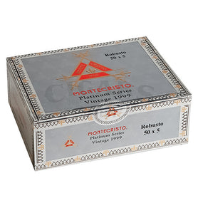 Montecristo Platinum Robusto Closed Box