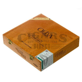 Oliva Connecticut Reserve Lonsdale Box Closed