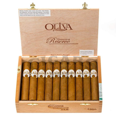 Oliva Connecticut Reserve Robusto Box Open