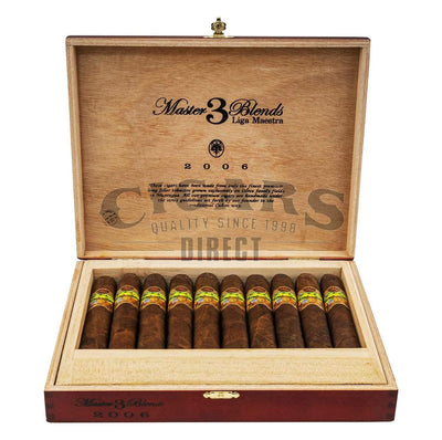 Oliva Master Blends III Torpedo Open Box