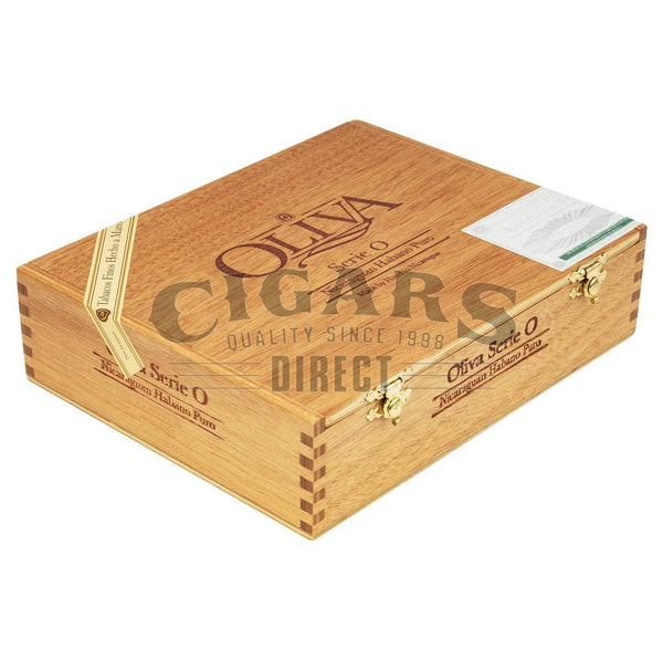 Oliva Serie O Churchill Closed Box