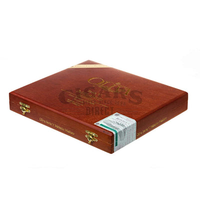 Oliva Serie V Melanio Maduro Torpedo Box Closed