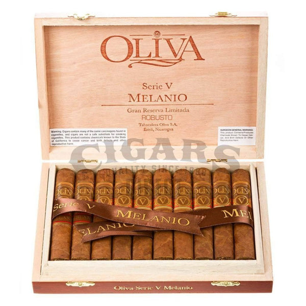 Oliva Serie V Melanio Robusto