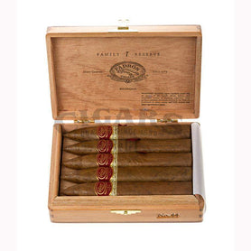 Padron Family Reserve No.44 Natural Box Open