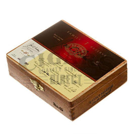 Padron Family Reserve No.46 Natural Box Closed