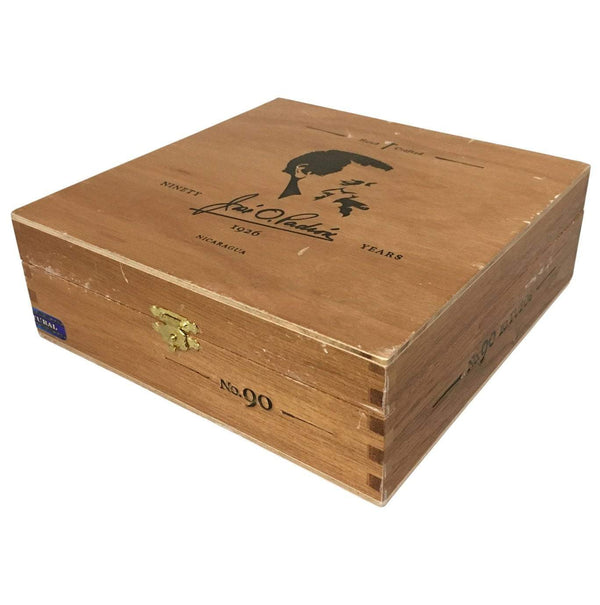 Padron Special Release No 90 Natural Tubos Box Closed
