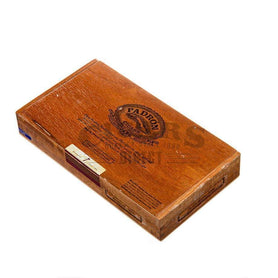 Padron Thousand Series 2000 Natural Box Closed