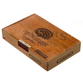 Padron Thousand Series 4000 Maduro Box Closed