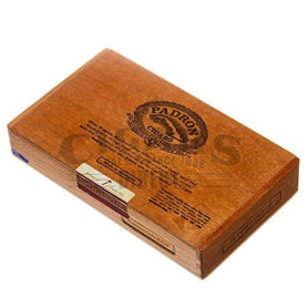 Padron Thousand Series Delicias Natural Box Closed