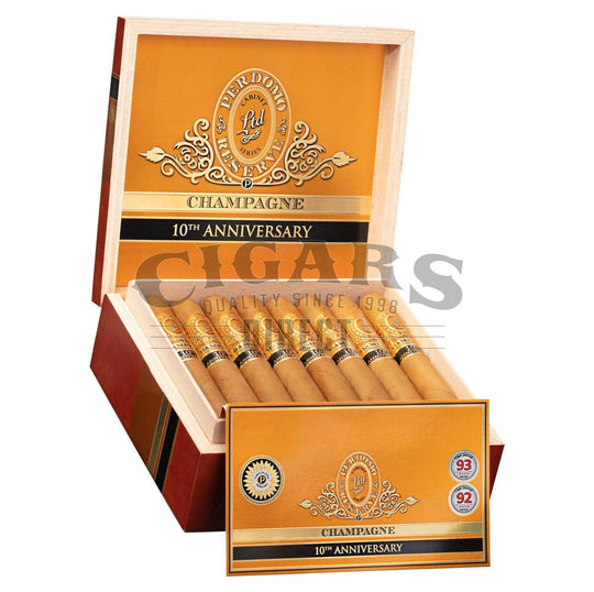 Perdomo Reserve 10th Anniversary Champagne Corona Extra