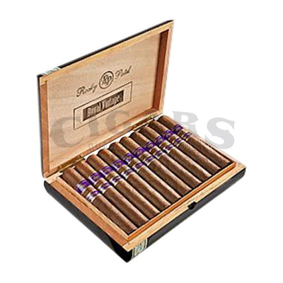 Rocky Patel Royal Vintage Robusto Open Box