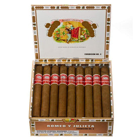 Romeo Y Julieta 1875 Exhibicion No.3 Box Open