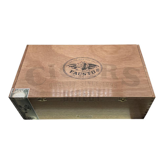 Tatuaje Fausto The Old Man and the C