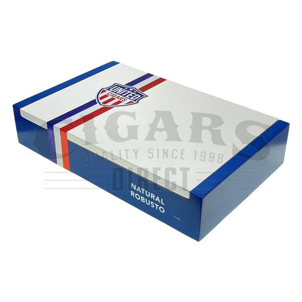 United Cigars Natural Robusto Closed Box Angled