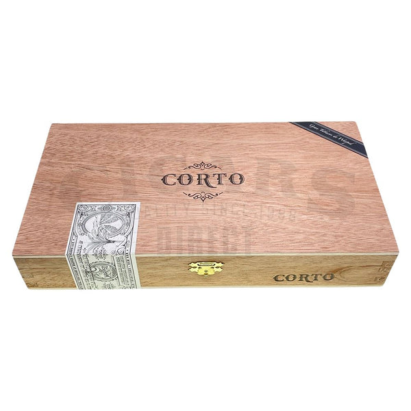 Warped Corto X52 Robusto Closed Box