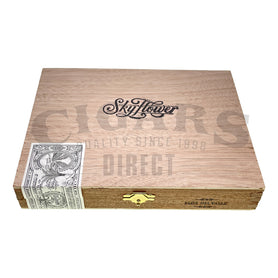 Warped Flor Del Valle Skyflower Corona Gorda Closed Box